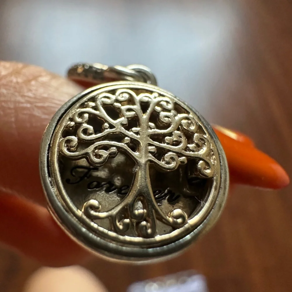 RETIRED Pandora Charm - Family Roots Dangle - Picture 10 of 10